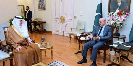 «شهباز» يشيد بجهود المملكة في وقف إطلاق النار مع الهند - الكويت الاخباري