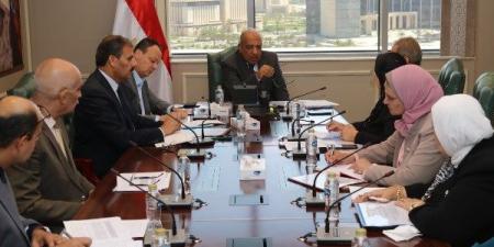 وزير الكهرباء يتابع خطة فصل المصرية لنقل الكهرباء لتعزيز الشفافية والاستثمار - الكويت الاخباري