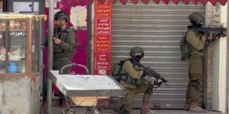 الاحتلال الإسرائيلي يعتقل 23 فلسطينيا من الضفة الغربية - الكويت الاخباري