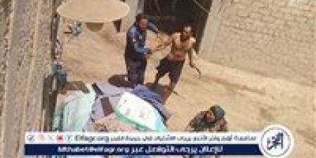 ضبط 3 أشخاص هدد أسرة بسلاح أبيض بعد تداول فيديو الواقعة على مواقع التواصل بالفيوم - الكويت الاخباري