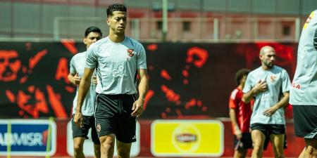 إمام عاشور يشارك في تدريب الأهلي الجماعي.. شاهد - الكويت الاخباري