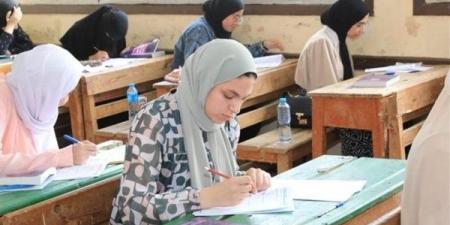 مؤسس "حوار مجتمعي تربوي" تطالب بتعميم البكالوريا وإتاحة الثانوية العامة للراسبين فقط - الكويت الاخباري