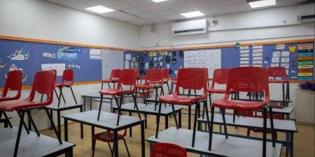 بسبب غياب زوجها بالجيش.. معلمة إسرائيلية تمارس علاقات محرمة مع طلابها.. تفاصيل - الكويت الاخباري