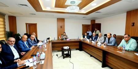 وزير الإسكان يتابع ملف تقنين الأراضي بالعبور الجديدة والشروق - الكويت الاخباري