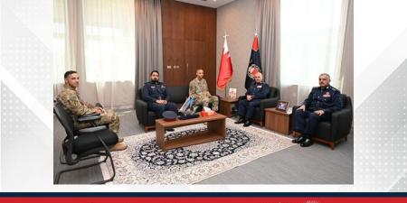 رئيس الأمن العام يستقبل الملحق العسكري بالسفارة الأمريكية لدى مملكة البحرين - الكويت الاخباري