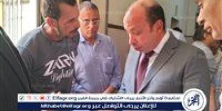 في جولة مفاجئة.. عميد طب قصر العيني يطمئن على المرضى ويوجه بدعم الفرق الطبية - الكويت الاخباري