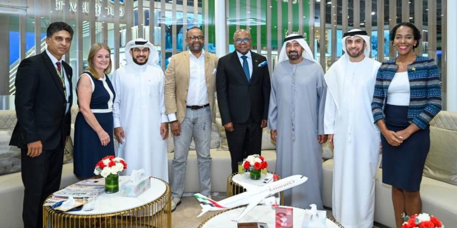 وفد من حكومة جامايكا يبحث تحسين الربط الجوي مع طيران الإمارات - الكويت الاخباري