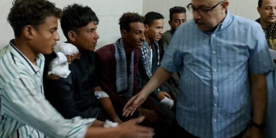محافظ أسيوط يوجه بتقديم الرعاية الصحية الكاملة لمصابي حادث انقلاب عمال البداري - الكويت الاخباري