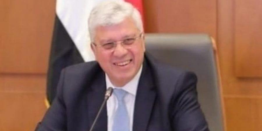 غدًا.. فتح باب الترشح لرئاسة جامعات «كفر الشيخ وبني سويف والعريش ومطروح والغردقة» - الكويت الاخباري