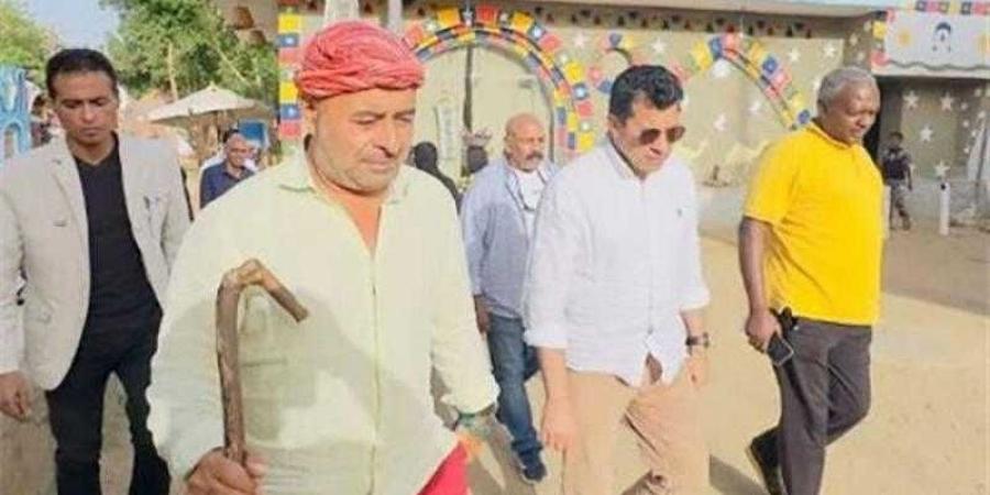 وزير الرياضة يتفقد مركز شباب غرب سهيل في مستهل جولة تفقدية للمنشآت الشبابية والرياضية بأسوان - الكويت الاخباري