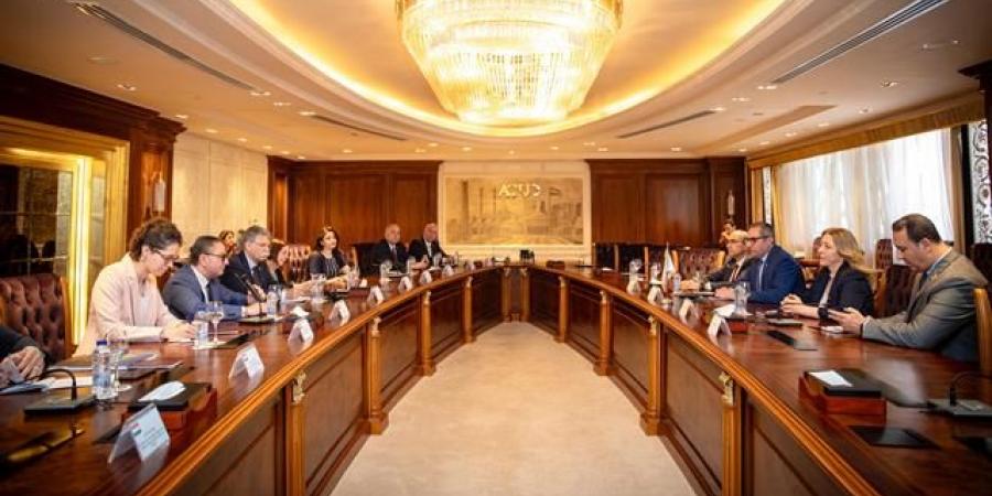 تفاصيل زيارة رئيس البرلمان المجرى للعاصمة الإدارية الجديدة.. صور - الكويت الاخباري