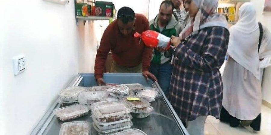 خلال يومين.. تحرير 203 محاضر تموينية في حملات تفتيشية بالمنوفية - الكويت الاخباري