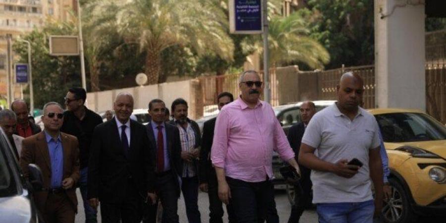 انتخابات الصحفيين.. صحفيو «الأسبوع» يتوجهون للتسجيل في كشوف الجمعية العمومية - فيديو - الكويت الاخباري