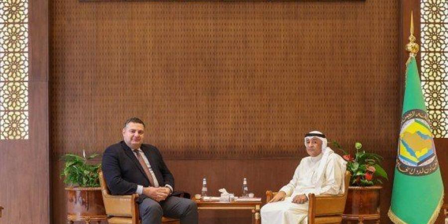 الأمين العام لمجلس التعاون يبحث تعزيز العلاقات الخليجية مع جورجيا - الكويت الاخباري