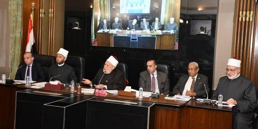 تضم أعضاء من الأزهر ودار الإفتاء ووزارة الأوقاف.. وزير الأوقاف يُثمن مقترح تشكيل لجان للفتوى مقرها المساجد #الاوقاف #وزارة الاوقاف د. #أسامة_الأزهري  #وزير_الأوقاف - الكويت الاخباري