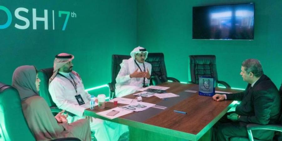 جامعة أمِّ القُرى شريك للابتكار في المؤتمر الدَّولي للسَّلامة والصِّحة المهنيَّة - الكويت الاخباري