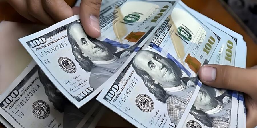 تراجع الدولار مع عدم اليقين بشأن السياسات التجارية الأمريكية - الكويت الاخباري