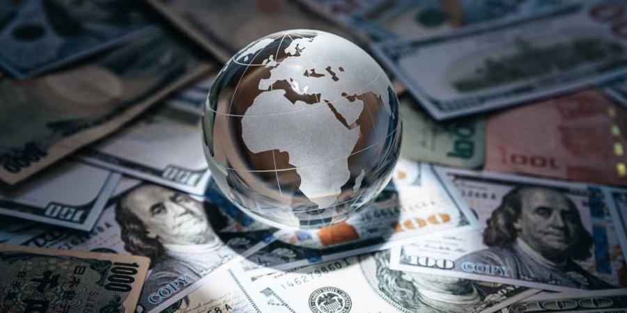 هبوط الدولار يرفع جبل الدين العالمي إلى قمة جديدة عند 324 تريليون دولار - الكويت الاخباري