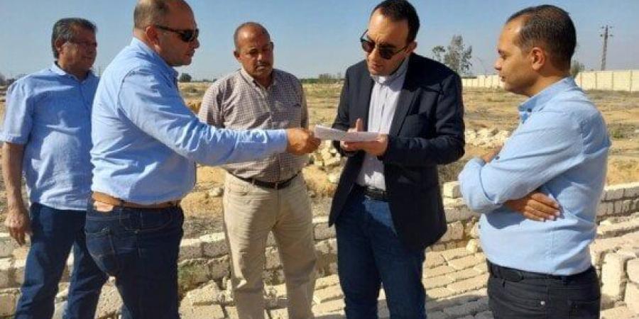 نائب محافظ الإسماعيلية يتابع الموقف التنفيذي لمنظومة تقنين واسترداد أراضي أملاك الدولة - الكويت الاخباري