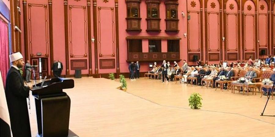 تحت شعار"هي تستطيع" وزير الأوقاف يشهد فعاليات مؤتمر جامعة الأزهر  #الاوقاف #وزارة الاوقاف د. #أسامة_الأزهري  #وزير_الأوقاف #مؤتمر_"هى _تستطيع" - الكويت الاخباري