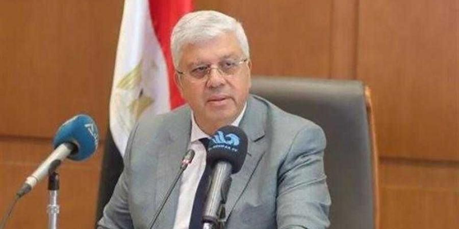 ”التعليم العالي”: مكتب التنسيق الإلكتروني للقبول بالجامعات والمعاهد يباشر أعماله من جامعة القاهرة - الكويت الاخباري