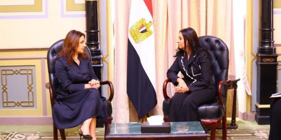 وزيرة التضامن تلتقي نظيرتها اللبنانية وتبحثان الاستفادة من التجربة المصرية في الحماية الاجتماعية - الكويت الاخباري
