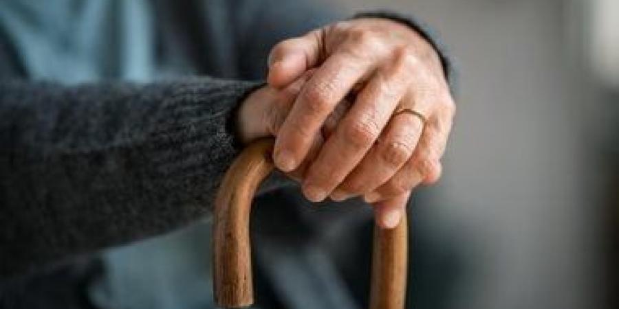 5 أبراج تعيش أزمة منتصف العمر أكثر من غيرها.. الحق نفسك قبل فوات الأوان - الكويت الاخباري