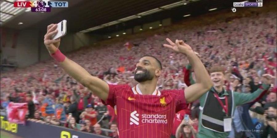 محمد صلاح يقترب من الفوز بجائزة الحذاء الذهبي هذا الموسم - الكويت الاخباري
