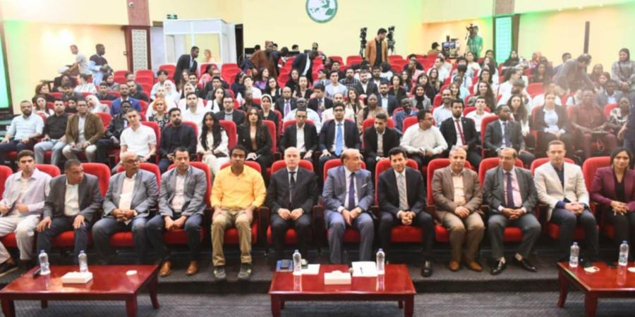 وزير الشباب يشهد أولي جلسات منحة ناصر للقيادةالدولية في نسختها الخامسة - الكويت الاخباري