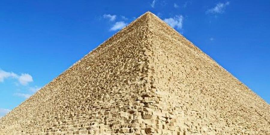 «استخدموا تقنية بركانية».. باحثون يكشفون كيف بنى المصريون القدماء الأهرامات - الكويت الاخباري