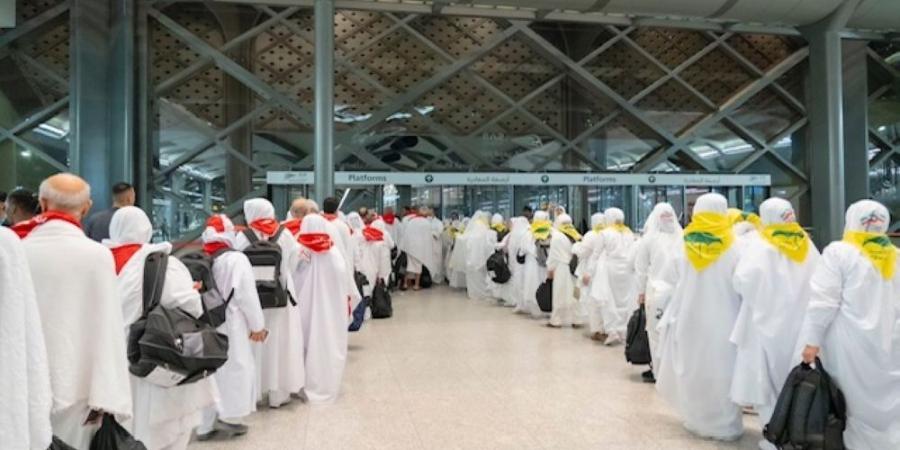 وفود الحجيج بالمدينة تبدأ التوجه إلى مكة المكرمة - الكويت الاخباري