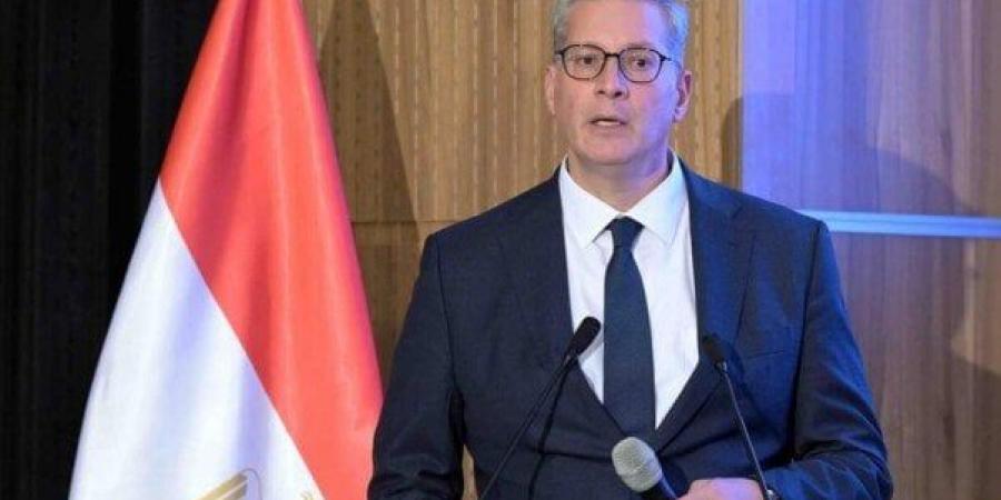 مصر وقطر تبحثان توقيع عقود طويلة الأجل لتوريد الغاز الطبيعي - الكويت الاخباري