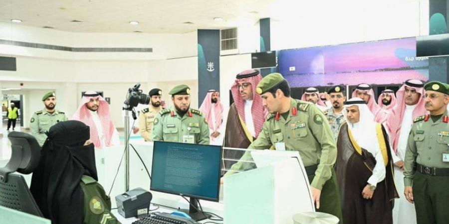 مُحافظ جدة يتفقّد استعدادات ميناء جدة الإسلامي لاستقبال ضيوف الرحمن - الكويت الاخباري