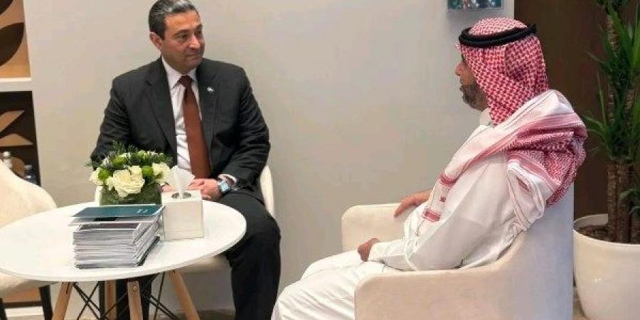 محافظ دمياط و مدير المعهد العربى يناقشان الخطط الطموحة لتعزيز التعاون المشترك - الكويت الاخباري