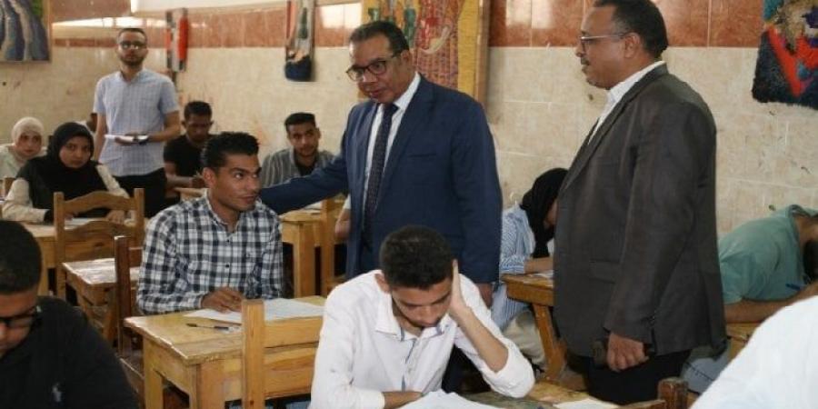 انتظام امتحانات الفصل الدراسي الثاني بجامعة جنوب الوادي - الكويت الاخباري