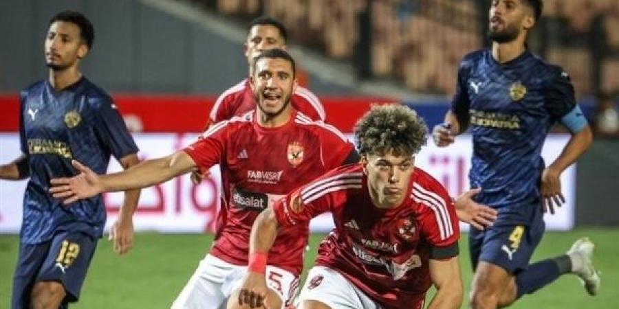 الأهلي يعلق صفقة المدافع الأجنبي ورباعي محلي مُرشح - الكويت الاخباري