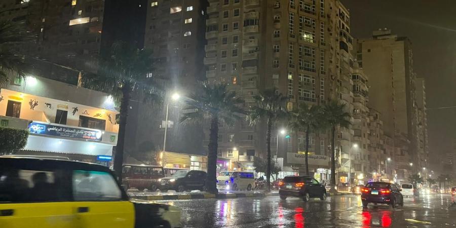 سقوط أمطار على هذه المناطق.. الأرصاد تكشف تفاصيل طقس الساعات القادمة - الكويت الاخباري