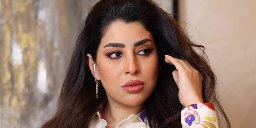 أيتن عامر تخطف الأنظار بإطلالة كاجوال أنيقة - الكويت الاخباري
