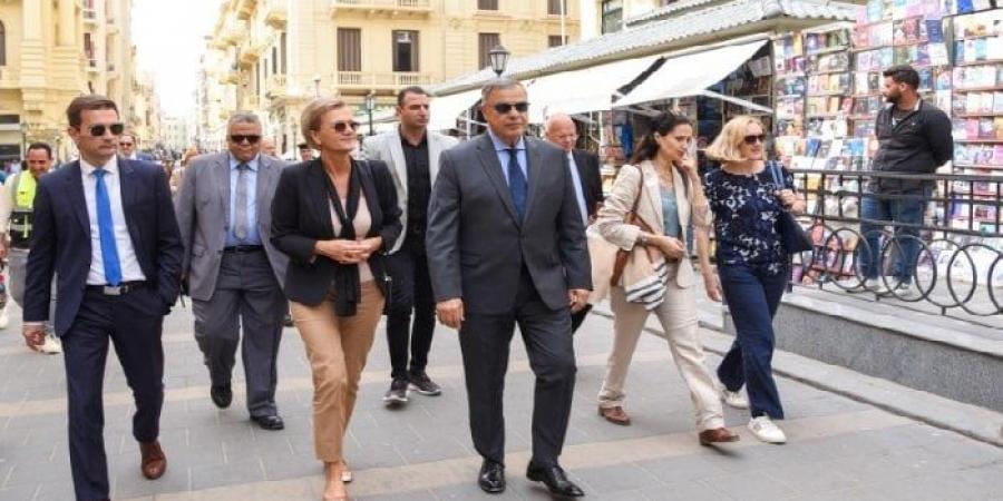 إعادة تنظيم المرور وتجميل الأرصفة.. خطة شاملة لإحياء شارع « النبي دانيال» بالإسكندرية - الكويت الاخباري
