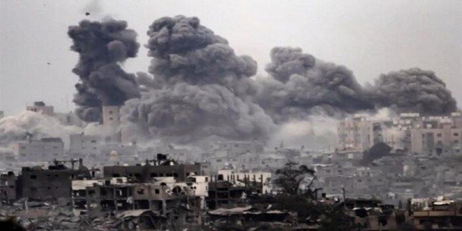 خان يونس تحت النار.. غارات متواصلة وأعداد متزايدة من الشهداء والمصابين - الكويت الاخباري