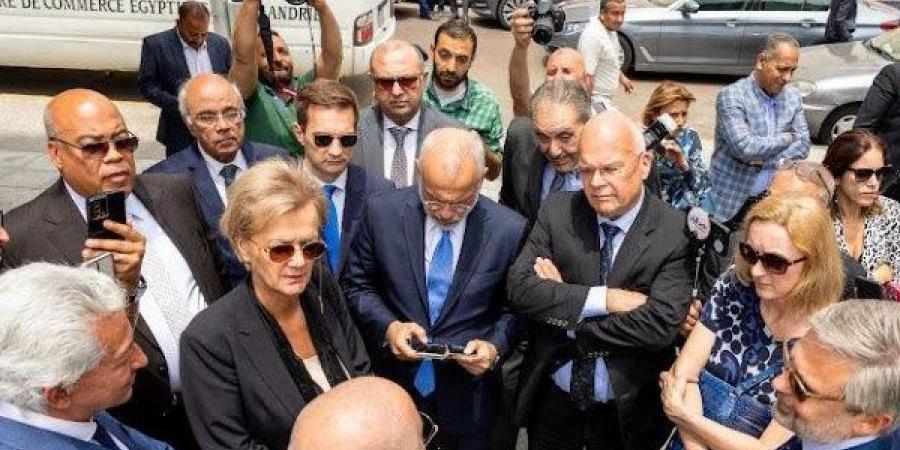 رئيس غرفة القاهرة يشارك في تفقد سوق المزارعين بالإسكندرية - الكويت الاخباري