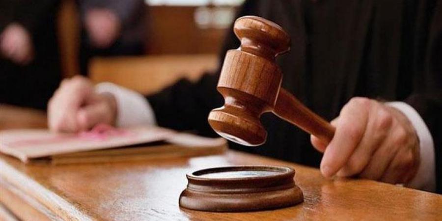 حاولوا تهريب آثار.. المشدد 15 عاما وغرامة 5 ملايين جنيه لموظفين بمطار الأقصر - الكويت الاخباري