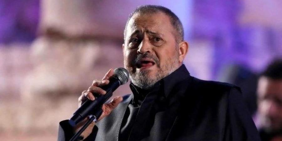 جورج وسوف يلعب طاولة ويوجه رسالة قاسية لمروجي شائعة وفاته - الكويت الاخباري