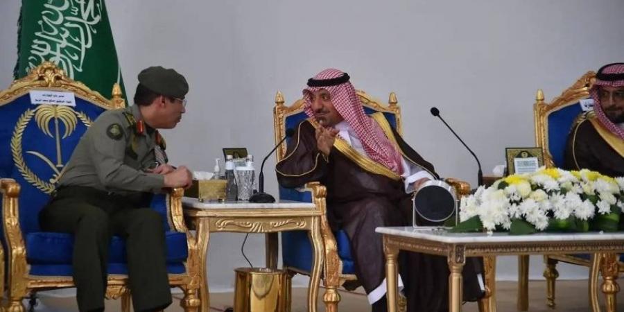 أمير نجران يستقبل العاملين في الجهات الحكومية والعسكرية والأهلية بمنفذ الوديعة الحدودي - الكويت الاخباري