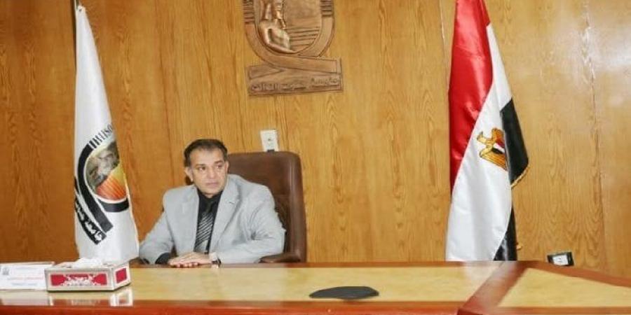 جامعة جنوب الوادي تناقش استغلال موارد صندوق المستشفيات وتجهيزات كلية العلاج الطبيعي - الكويت الاخباري