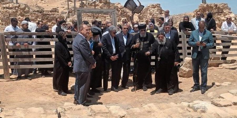 وزير السياحة: توجيه رئاسي برفع المياه الجوفية بمنطقة مارمينا الآثرية - الكويت الاخباري
