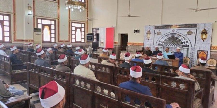 الغردقة تستضيف دورة«الغُرم والغارمين» لتعزيز التكافل المجتمعي - الكويت الاخباري