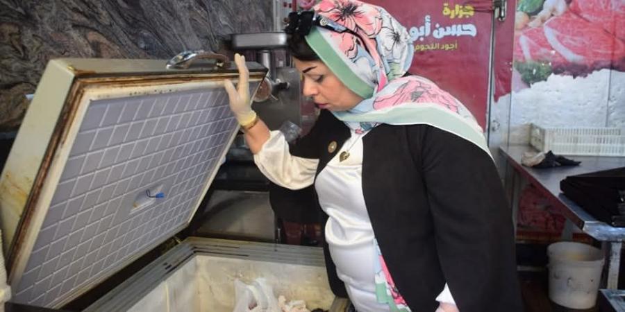 استعداداً لعيد الأضحى المبارك.. حي الزهور بورسعيد يشن حملة مشتركة للتفتيش على المحال|صور - الكويت الاخباري