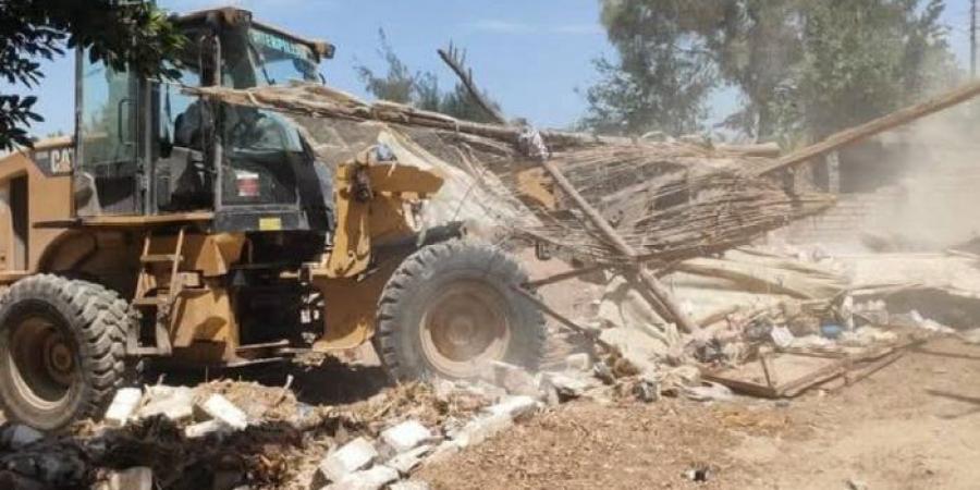 على مساحة 2382 متر.. إزالة 28 حالة تعد ضمن الموجة الـ 26 بالبحيرة - الكويت الاخباري