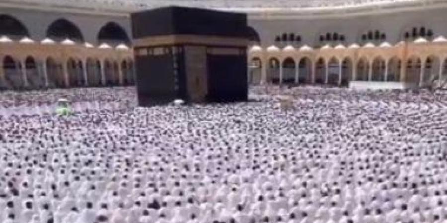 8 آلاف سماعة.. منظومة صوتية جديدة من أكبر أنظمة الصوت العالمية بالمسجد الحرام - الكويت الاخباري